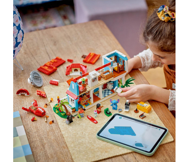 LEGO Disney 43268 Domek na plaży Lilo i Stitcha - 1308202 - zdjęcie 12